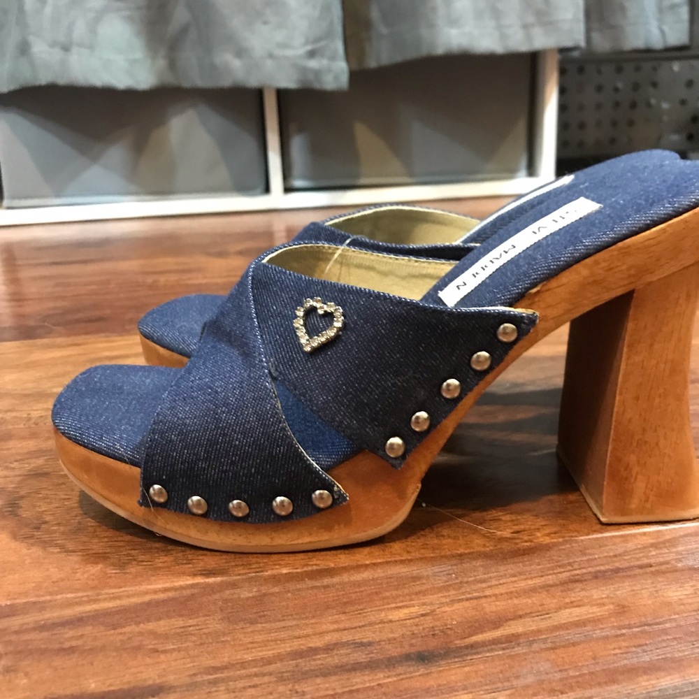 super cute 90’s 💫 STEVE MADDEN chunky heels